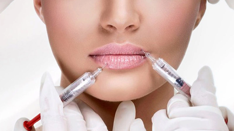 تزریق بوتاکس و فیلر لب